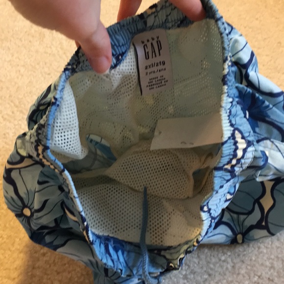 NWT Gap swim shorts - Picture 6 of 7